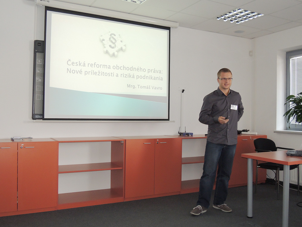 Můž přednáší o změnách u s.r.o. po roce 2014